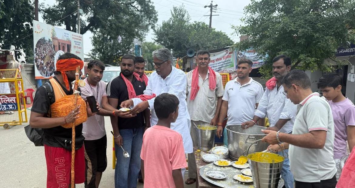 कांवड़ सेवा शिविरों में पहुंचे रणवीर सिंह दहिया, शिवभक्तों की सेवा कर बढ़ाया उत्साह
