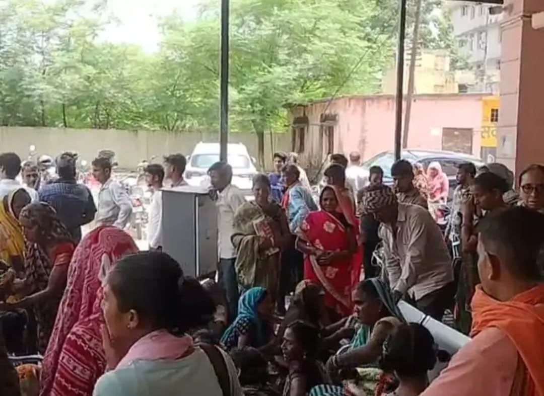 जहानाबाद क्षेत्र के अधेड की रहस्यमयी बुखार से मौत, मेडिकल कालेज से लाए थे दवाई         -रात में अचानक बिगडी तबियत, तोड दिया दम