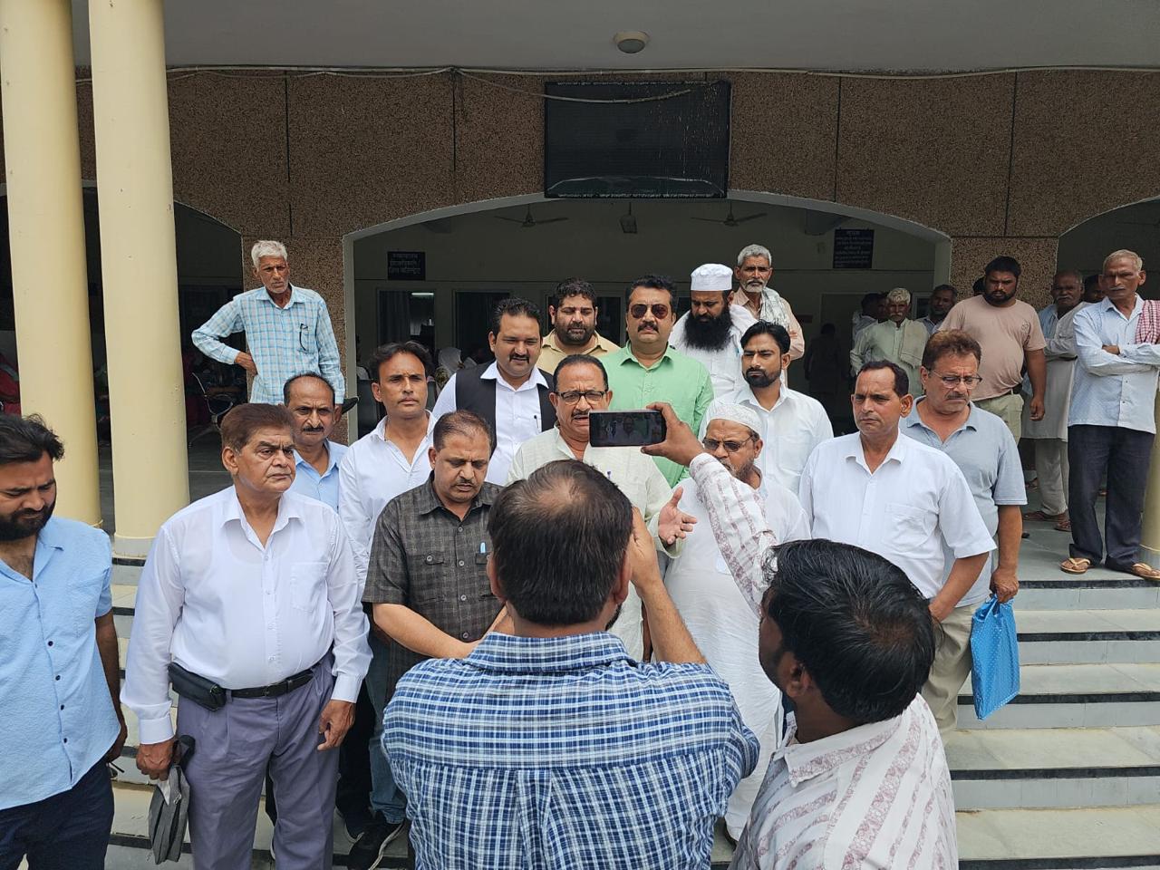 ईद मिलादुन्नबी की तैयारियां, मुस्लिम कमेटी ( रजि )ने डीएम और एसपी को सौंपा ज्ञापन
