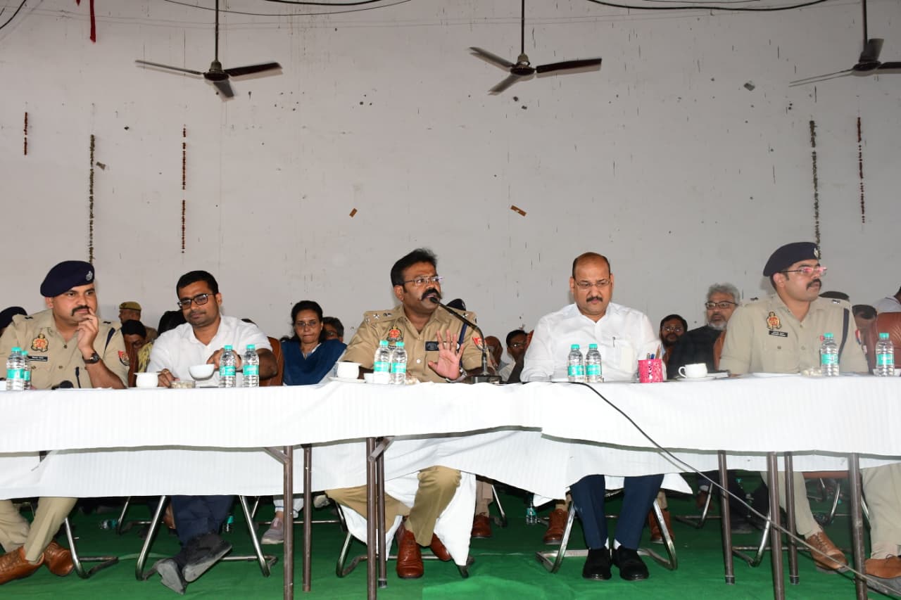 त्योहारों पर नई परंपरा की अनुमति नहीं, सुरक्षा के रहेंगे पुख्ता इंतजाम
