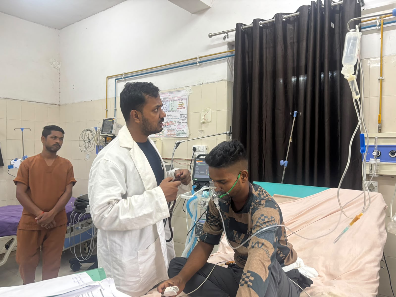 स्वशासी राज्य चिकित्सा महाविद्यालय के डॉक्टरों ने बचाई मिर्गी के मरीज की जान