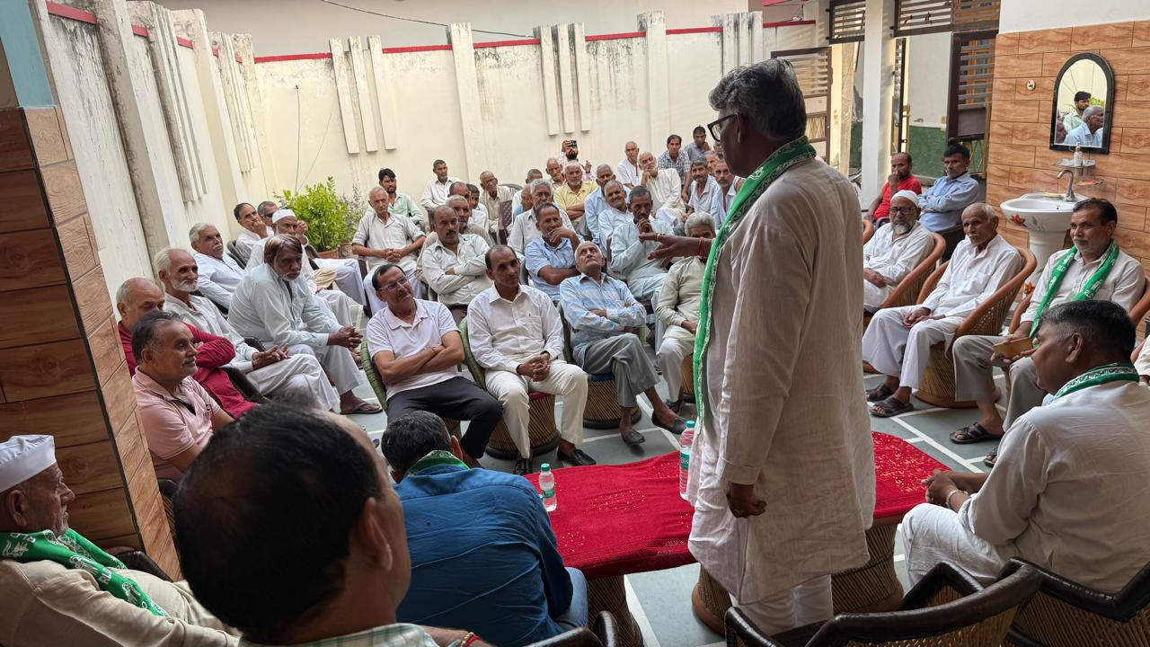 आगामी विधानसभा चुनाव को लेकर रालोद नेता रणवीर दहिया ने की बैठक।
