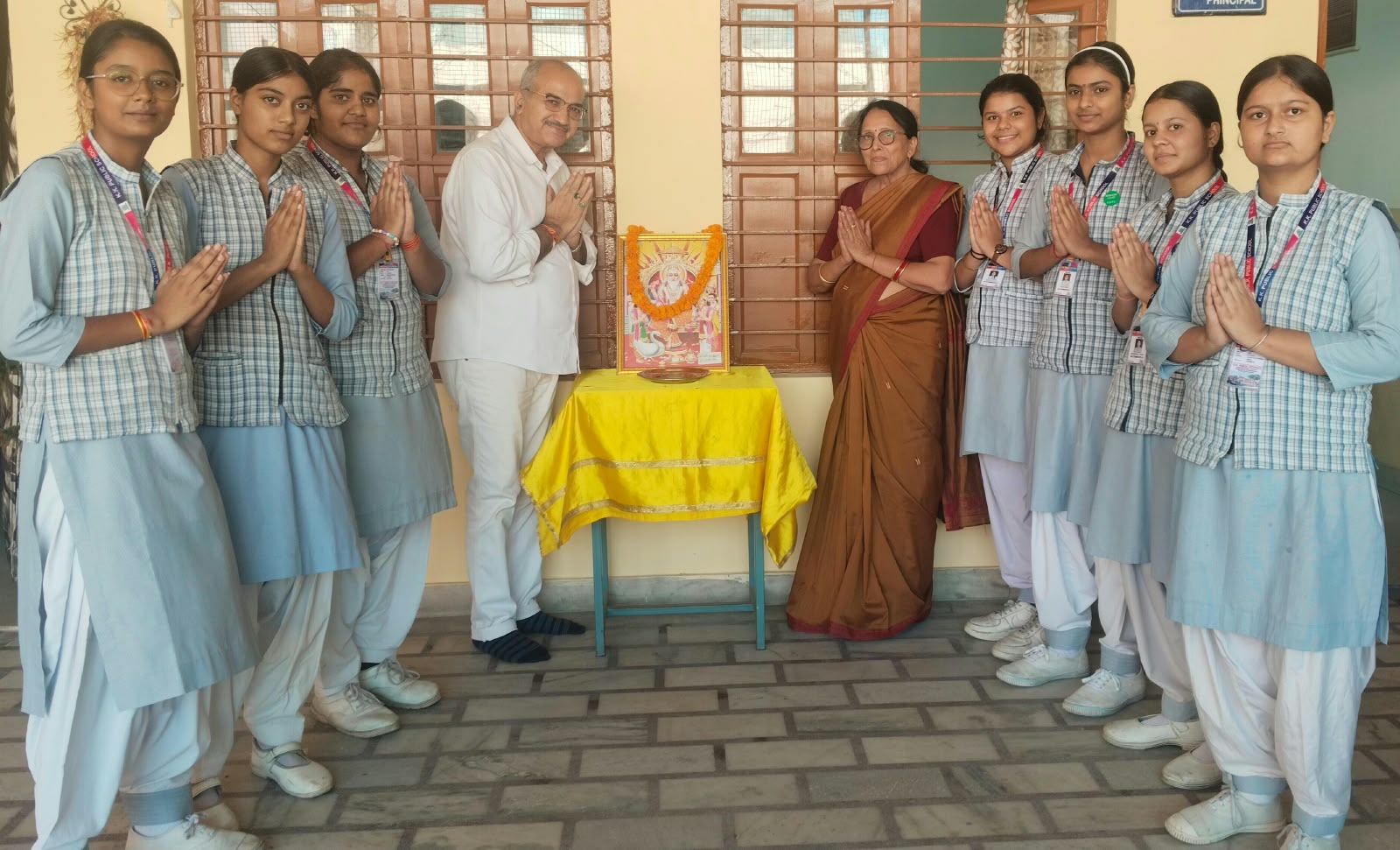 के.के पब्लिक स्कूल में धूमधाम से मनाई विश्वकर्मा जयंती