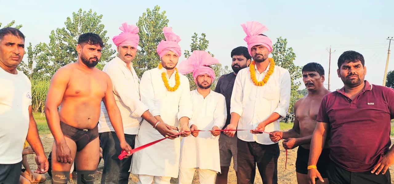 छबड़िया में हुआ विशाल कुश्ती दंगल, बाबा लाडी पहलवान रहे आकर्षण का केंद्र