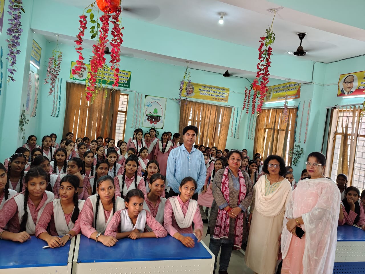 राजकीय कन्या इंटर कॉलेज सम्भल में उच्च शिक्षा पर कार्यशाला आयोजित