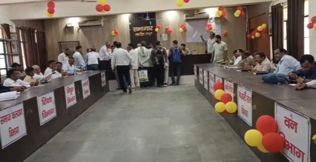 सदर तहसील में संपूर्ण समाधान दिवस, 34 शिकायतें पहुंचीं; अधिकारियों को समयबद्ध निस्तारण के निर्देश