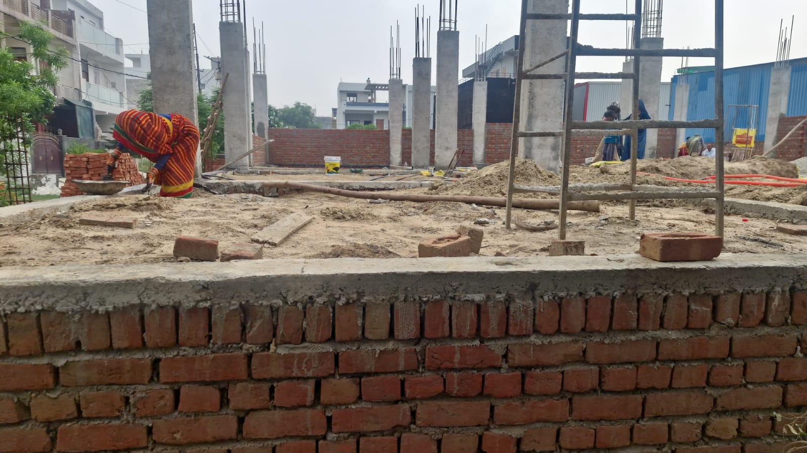 GDA से जयपुरिया सनराइज ग्रीन के G-ब्लॉक निवासियों की गुहार, सड़क की चौड़ाई घटाने और सुरक्षा से समझौते के आरोप