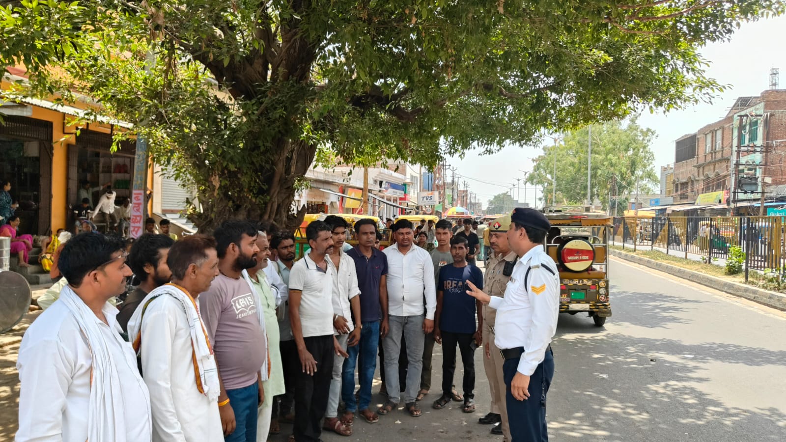सड़क सुरक्षा के प्रति जागरूकता ही दुर्घटनाओं से बचाव का सबसे प्रभावी उपाय