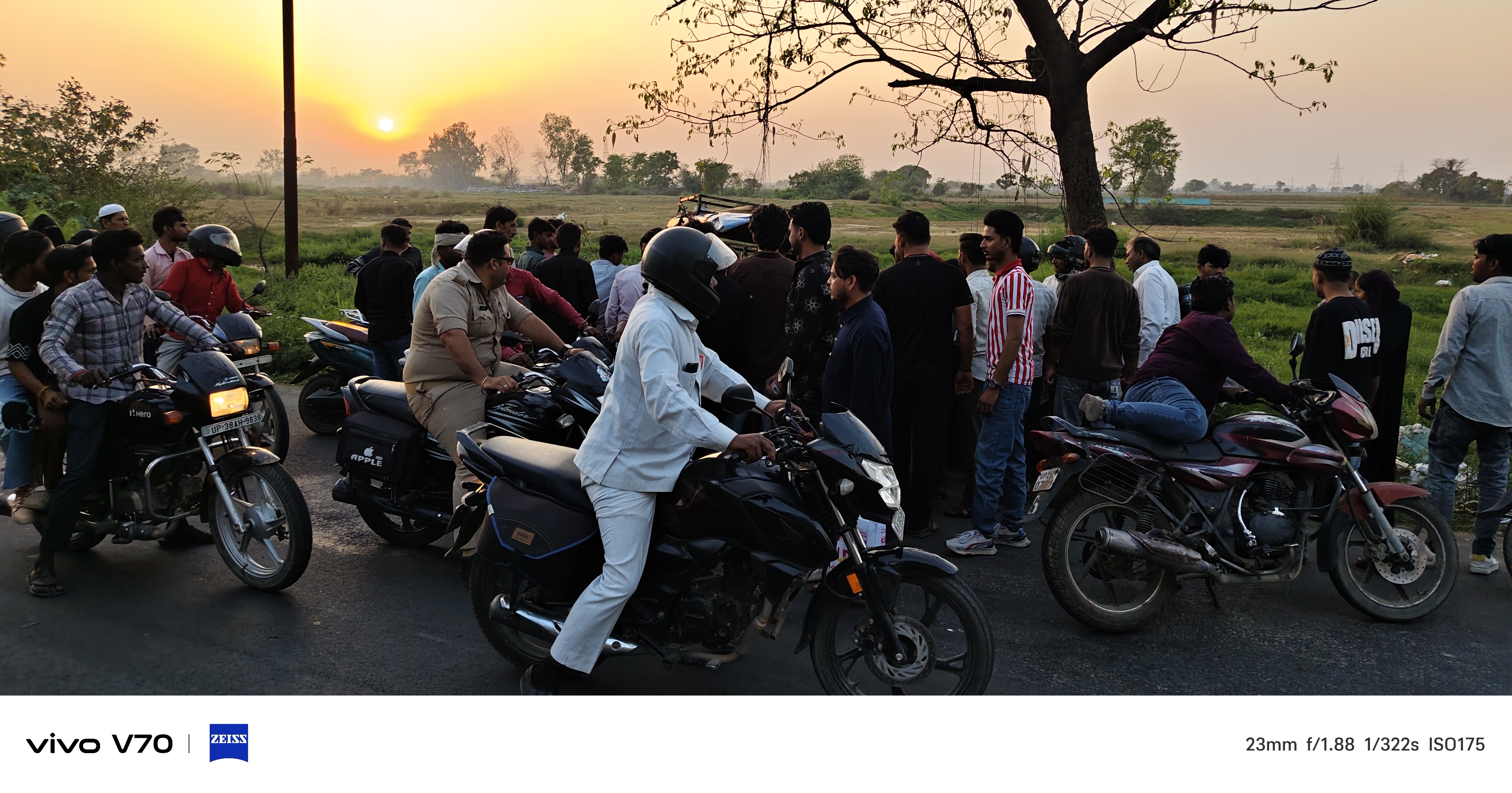 संभल–मुरादाबाद मार्ग पर चंदौसी बाईपास से पहले पलटा ऑटो,