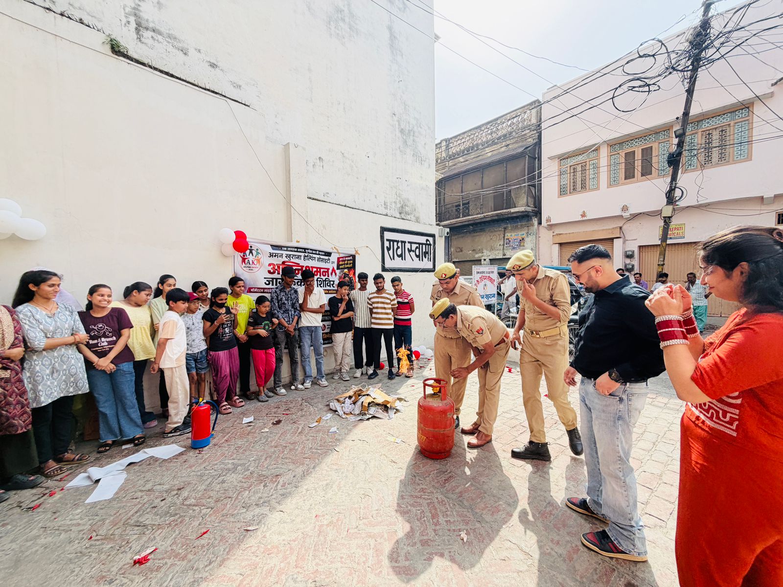 विद्यार्थियों एवं युवाओं को अग्नि दुर्घटनाओं से बचाव के लिए किया जागरूक