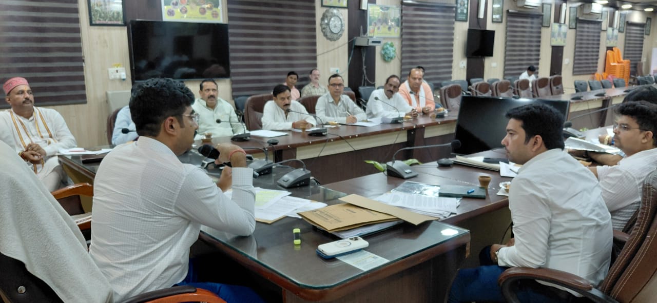 मतदाता सूची में छूटे पात्र मतदाताओं के नाम जोड़ने के लिए चलेगा विशेष अभियान, बीएलओ करेंगे घर-घर सत्यापन