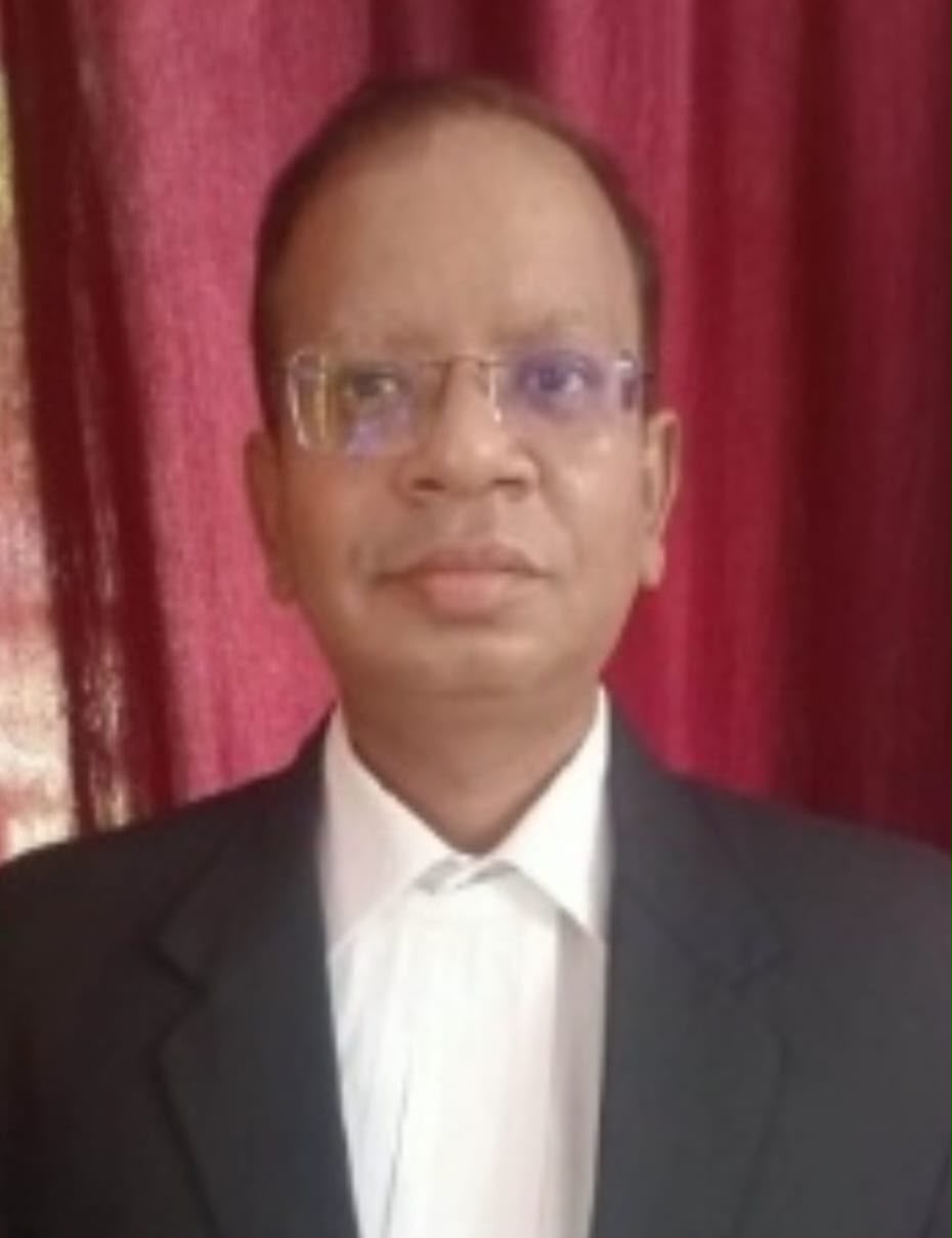 गाजियाबाद के स्पेशल जज विमल त्रिपाठी का निधन, न्यायालय में शोक