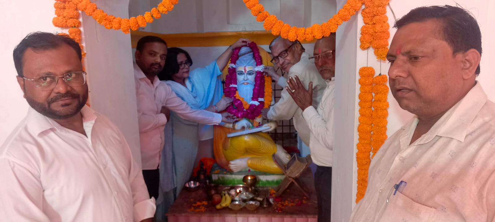 सरधना में श्रद्धा और उल्लास के साथ मनाई महर्षि वाल्मीकि जयंती