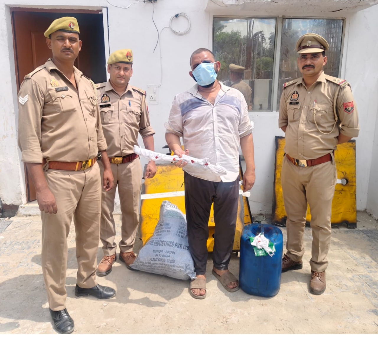 *25 केवीए ट्रांसफार्मर चोरी का खुलासा, गैस कटर समेत सामान बरामद; एक गिरफ्तार, छह आरोपी फरार*