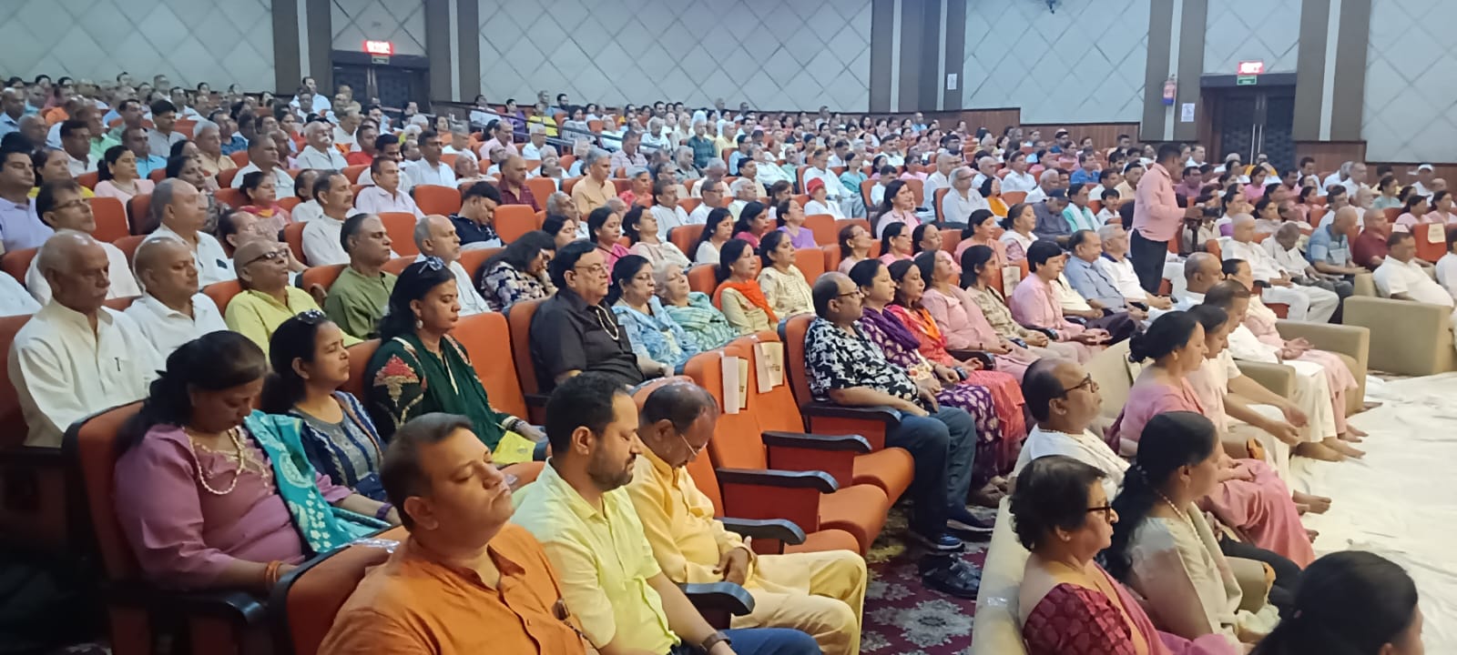 *कर्मयोग व्यक्ति को निष्ठावान बनाता है दिनेश कुमार*